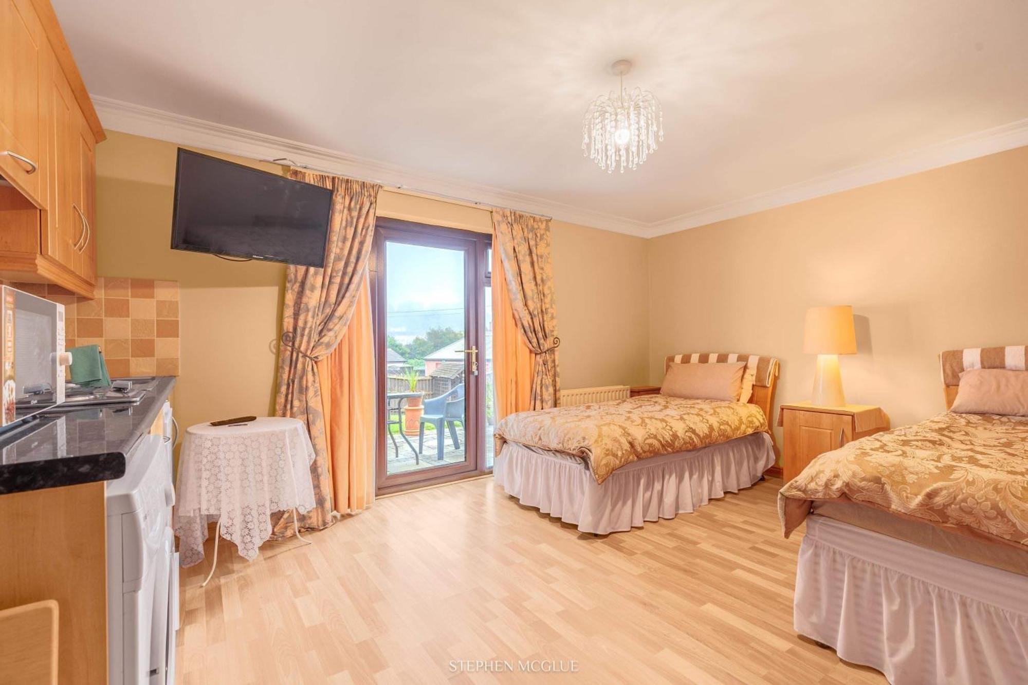 Dunleath House Hotel ดาว์นแพทริค ภายนอก รูปภาพ